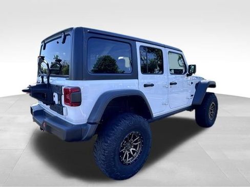 Used 2019 Jeep Wrangler Unlimited Rubicon w/ Steel Bumper Group AWD/4WD image 6