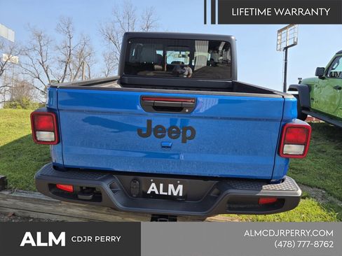 New 2026 Jeep Gladiator Sport image 12