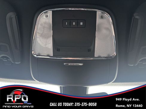 Used 2022 Dodge Charger GT image 25