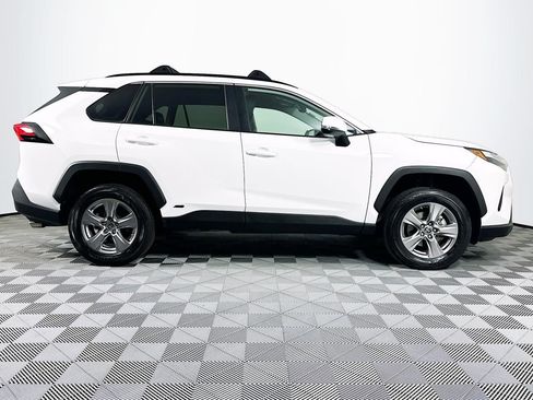 Used 2024 Toyota RAV4 LE image 27