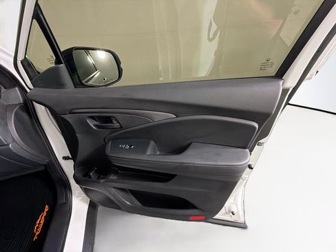 Used 2023 Honda Passport EX-L image 31