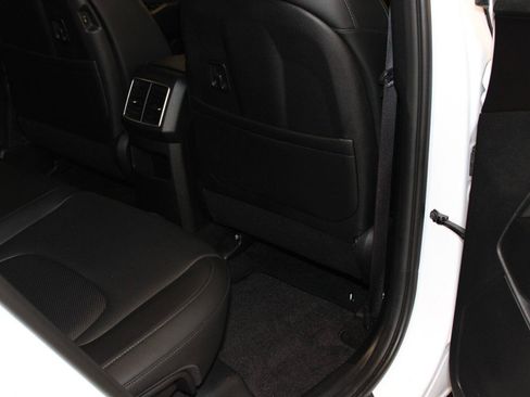 Used 2024 Kia Sportage EX AWD/4WD image 46