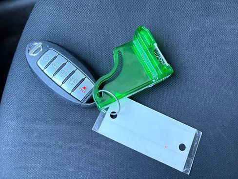 Used 2021 Nissan Sentra SR image 24