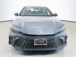 Used 2025 Toyota Camry SE video 2