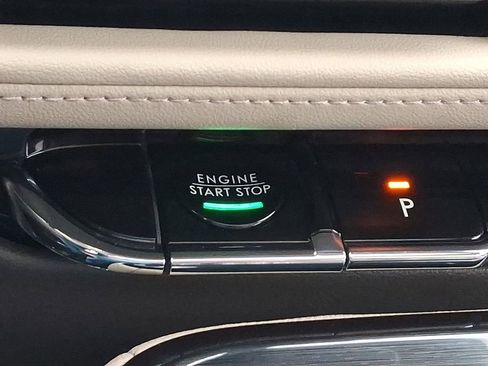 Certified 2023 Lincoln Nautilus Reserve image 24