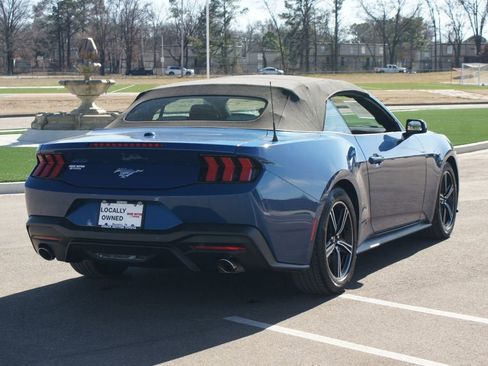 Used 2024 Ford Mustang Premium image 18