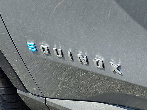New 2026 Chevrolet Equinox EV LT FWD image 10