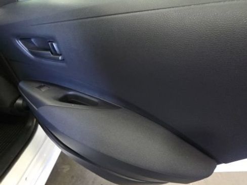 Used 2025 Toyota Corolla LE FWD image 19