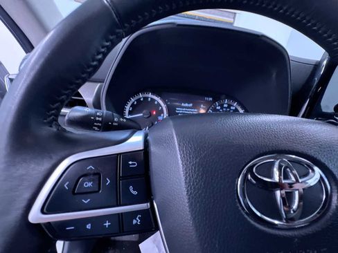 Used 2024 Toyota RAV4 LE image 20