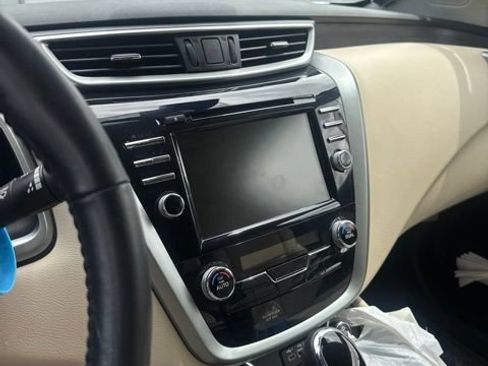 Certified 2021 Nissan Murano Platinum w/ Cargo Package AWD/4WD image 7