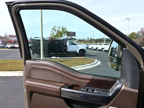 Used 2026 Ford F450 King Ranch w/ Chrome Package image 27