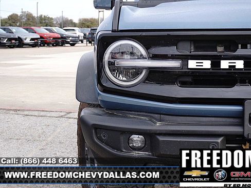 Used 2024 Ford Bronco Outer Banks image 5