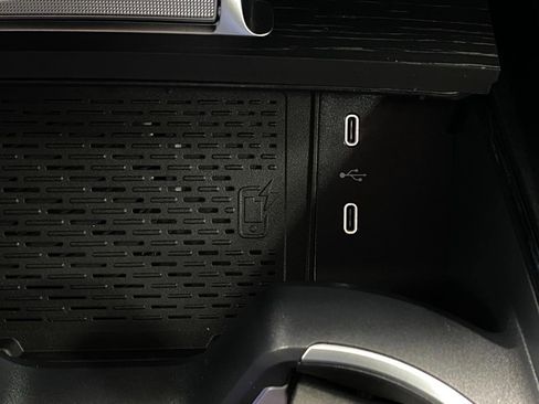 New 2026 Mercedes-Benz GLS 580 4MATIC image 29