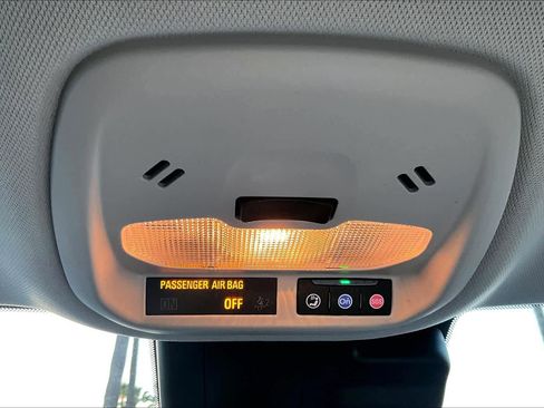 Used 2024 Chevrolet Trax LT image 33