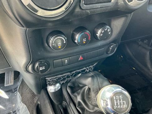 Used 2014 Jeep Wrangler Unlimited Sport AWD/4WD image 22
