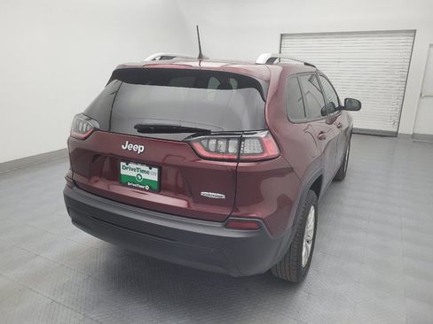 Used 2021 Jeep Cherokee Latitude w/ Mobile Office Group FWD image 7