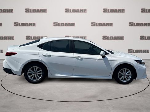 Used 2025 Toyota Camry LE FWD image 6