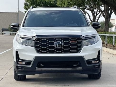 Used 2023 Honda Passport TrailSport image 7