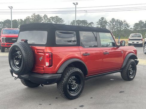 Certified 2023 Ford Bronco Black Diamond image 3