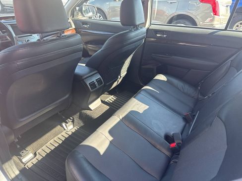 Used 2013 Subaru Legacy 2.5i Limited AWD/4WD image 18