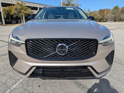 New 2026 Volvo XC60 B5 Ultra w/ Protection Package Premier AWD/4WD image 9