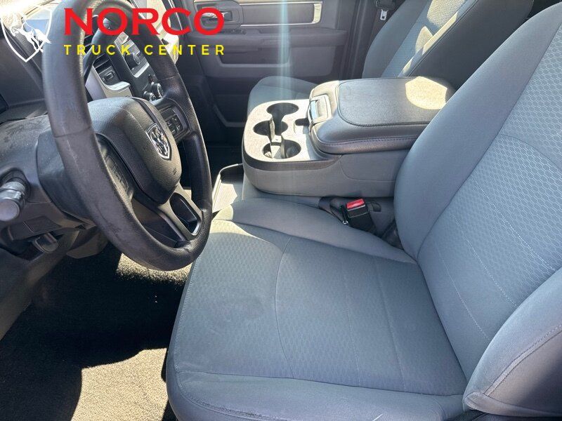 Used 2017 RAM 5500 SLT w/ Quick Order Package 29G SLT RWD image 19