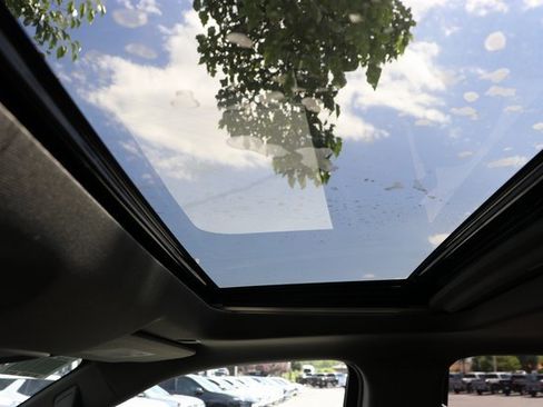 New 2025 GMC Sierra 3500 Denali w/ Denali Reserve Package image 34