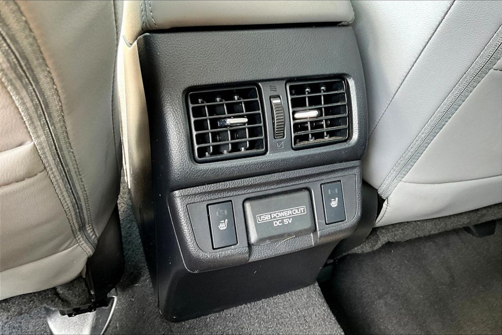 Used 2018 Subaru Outback 3.6R Limited AWD/4WD image 10
