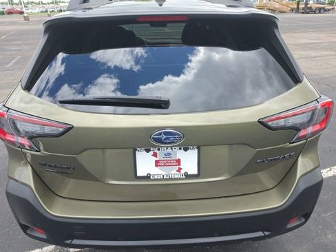 Certified 2025 Subaru Outback Onyx Edition AWD/4WD image 6