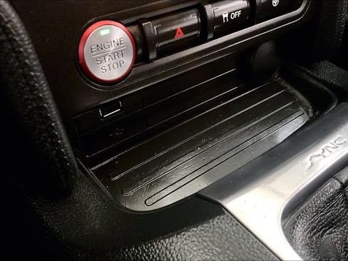 Used 2019 Ford Mustang GT RWD image 31