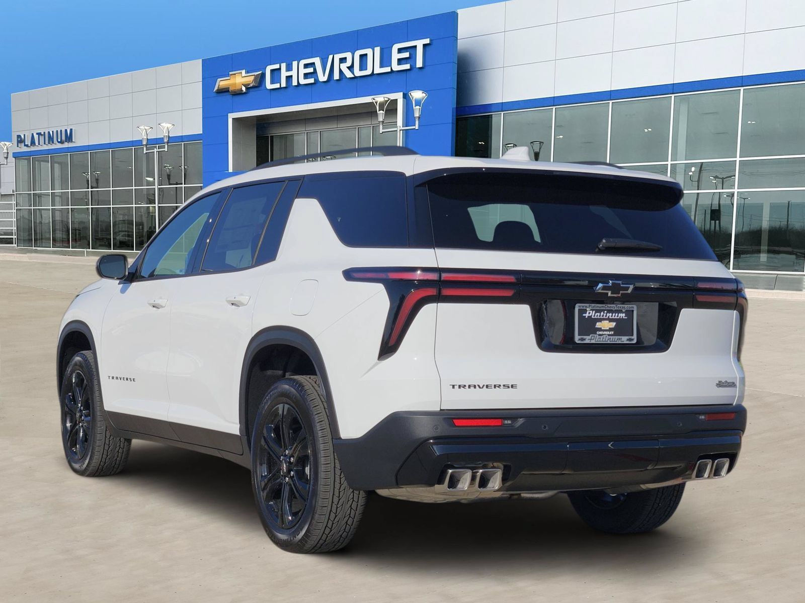 New 2027 Chevrolet Traverse LT w/ Midnight/Sport Edition FWD image 4