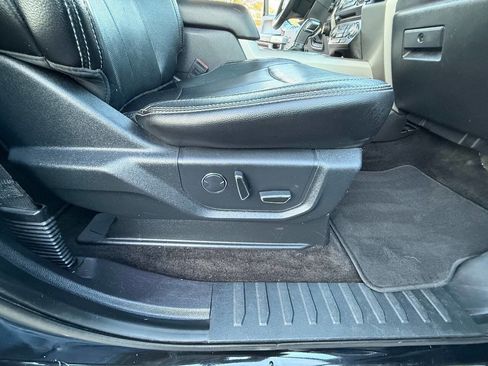 Used 2018 Ford F150 Lariat w/ Equipment Group 501A Mid image 20