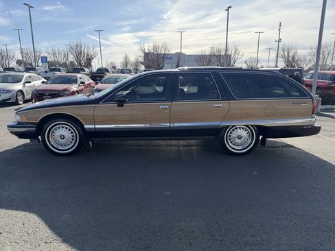 Used 1993 Buick Roadmaster Estate image 6