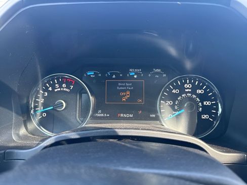 Used 2018 Ford F150 Lariat w/ Equipment Group 502A Luxury AWD/4WD image 15