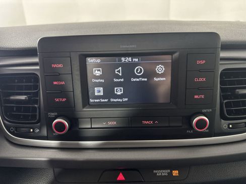 Used 2018 Kia Rio LX FWD image 17