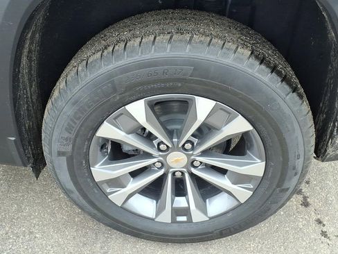 New 2026 Chevrolet Equinox LT w/ Convenience Package II image 9