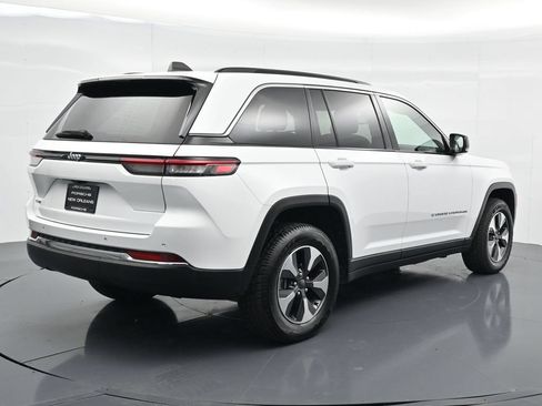 Used 2024 Jeep Grand Cherokee Limited 4xe AWD/4WD image 7