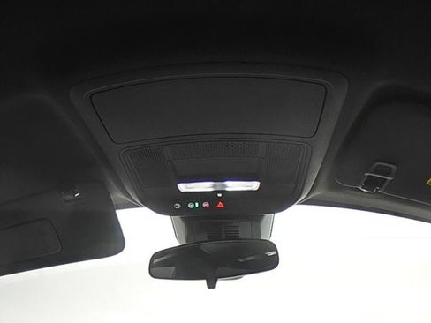 Used 2025 Chevrolet Equinox LT AWD/4WD image 25