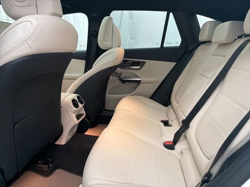 New 2026 Mercedes-Benz GLC 300 image 20