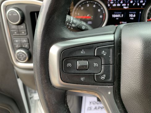 Used 2022 Chevrolet Silverado 3500 LTZ w/ LTZ Convenience Package image 32