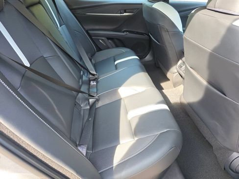 Used 2026 Toyota Camry SE w/ Convenience Package FWD image 17