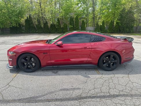Used 2019 Ford Mustang GT w/ Ford Safe & Smart Package RWD image 2