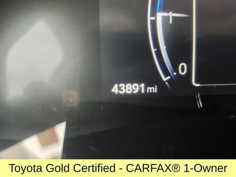 Certified 2024 Toyota Grand Highlander AWD image 19