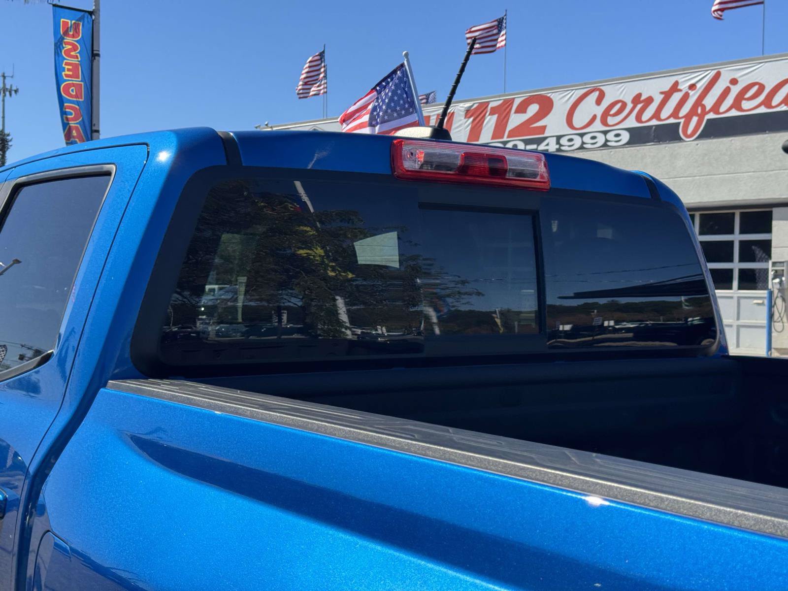Used 2023 Chevrolet Colorado ZR2 w/ ZR2 Convenience Package III AWD/4WD image 15