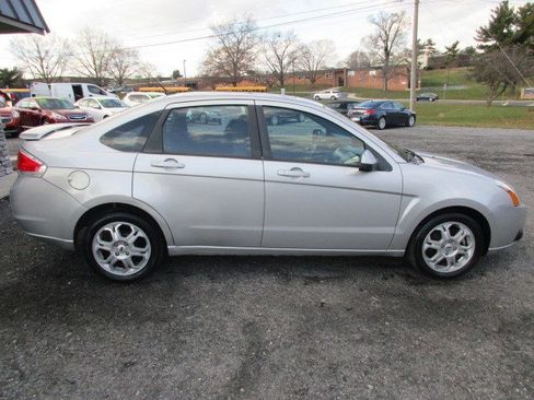 Used 2009 Ford Focus SES image 9