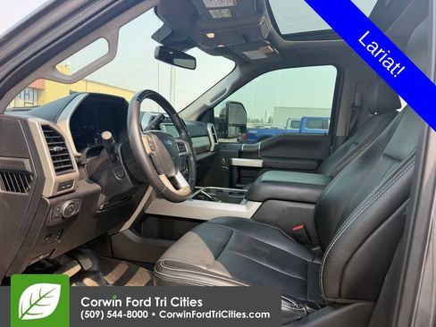 Used 2021 Ford F350 Lariat w/ Lariat Ultimate Package AWD/4WD image 2