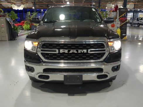 Used 2022 RAM 1500 Big Horn AWD/4WD image 3