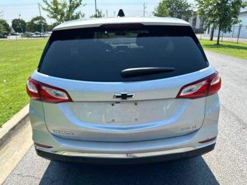 Used 2020 Chevrolet Equinox LT w/ Sport Edition AWD/4WD image 18