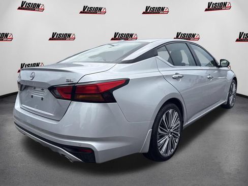 Certified 2025 Nissan Altima 2.5 SL FWD image 3
