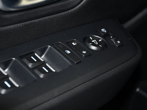 Certified 2026 Honda Pilot Touring image 33